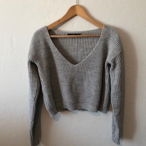 Gray cropped knitted sweater